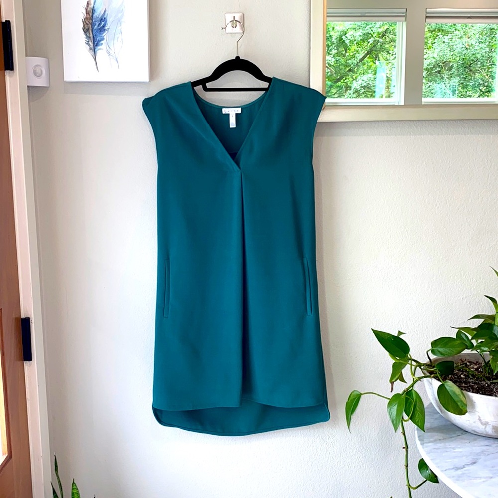 Flowing, casual like brand new dress